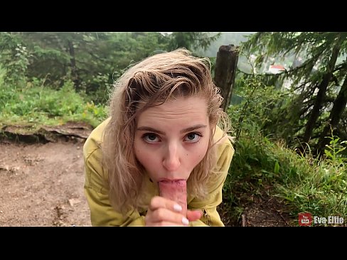 ❤️ Chica traga semen después de una mamada en público - Eva Elfi Video de porno de calidad en es.tube-sexer.ru ❌️