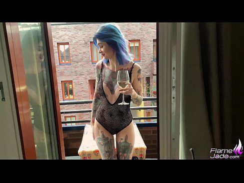 ❤️ Tremenda chica chupando con ganas y follando apasionadamente bajo el cielo abierto Video de porno de calidad en es.tube-sexer.ru ❌️